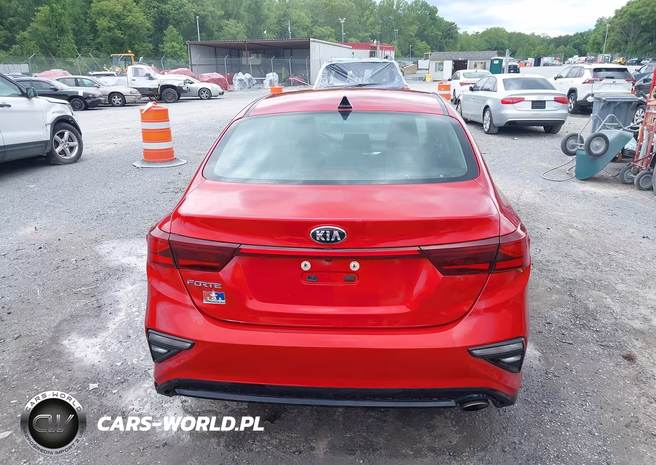 2019 Kia Forte Lxs VIN:3KPF24AD8KE105022 - 16