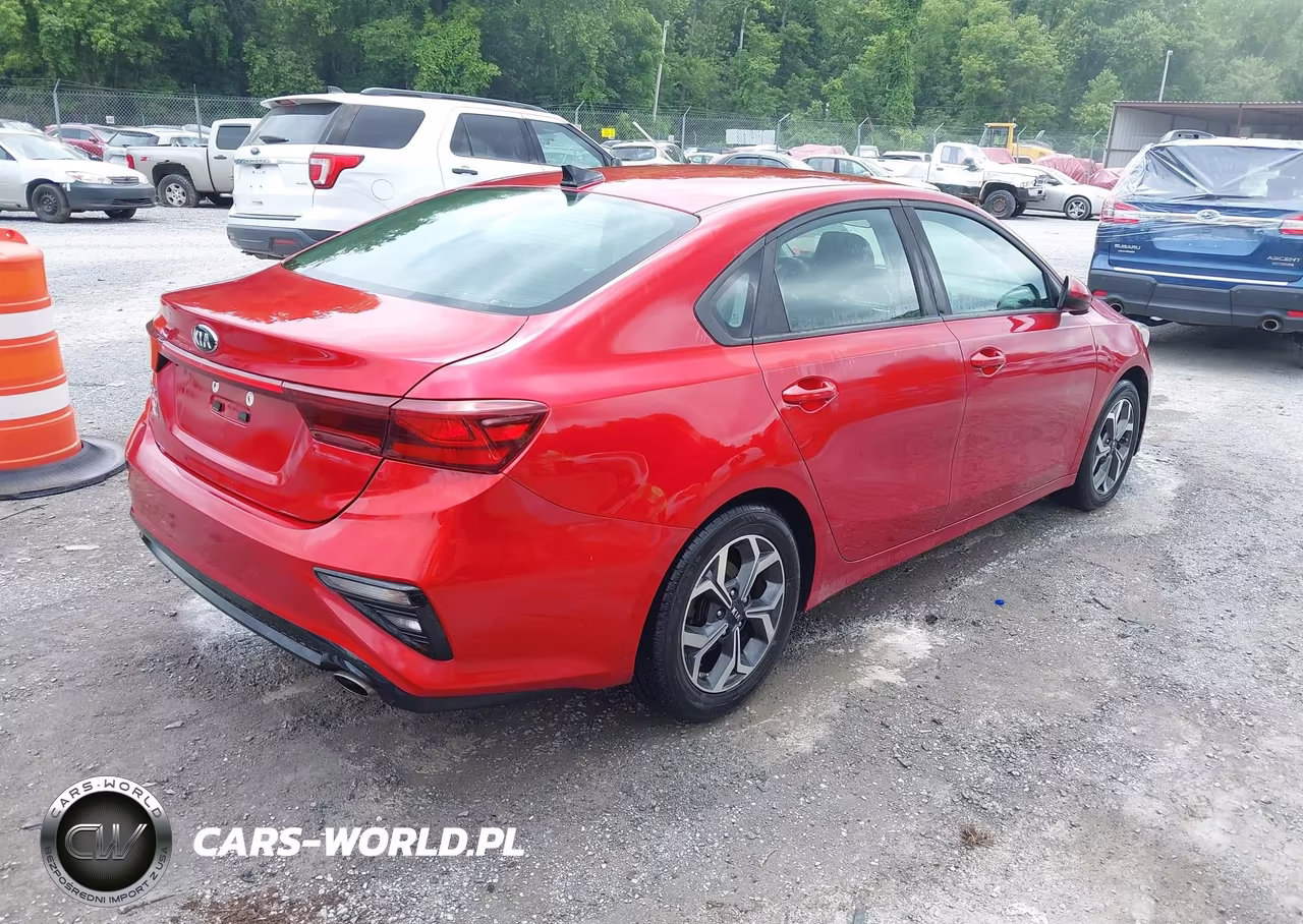 2019 Kia Forte Lxs VIN:3KPF24AD8KE105022 - 4