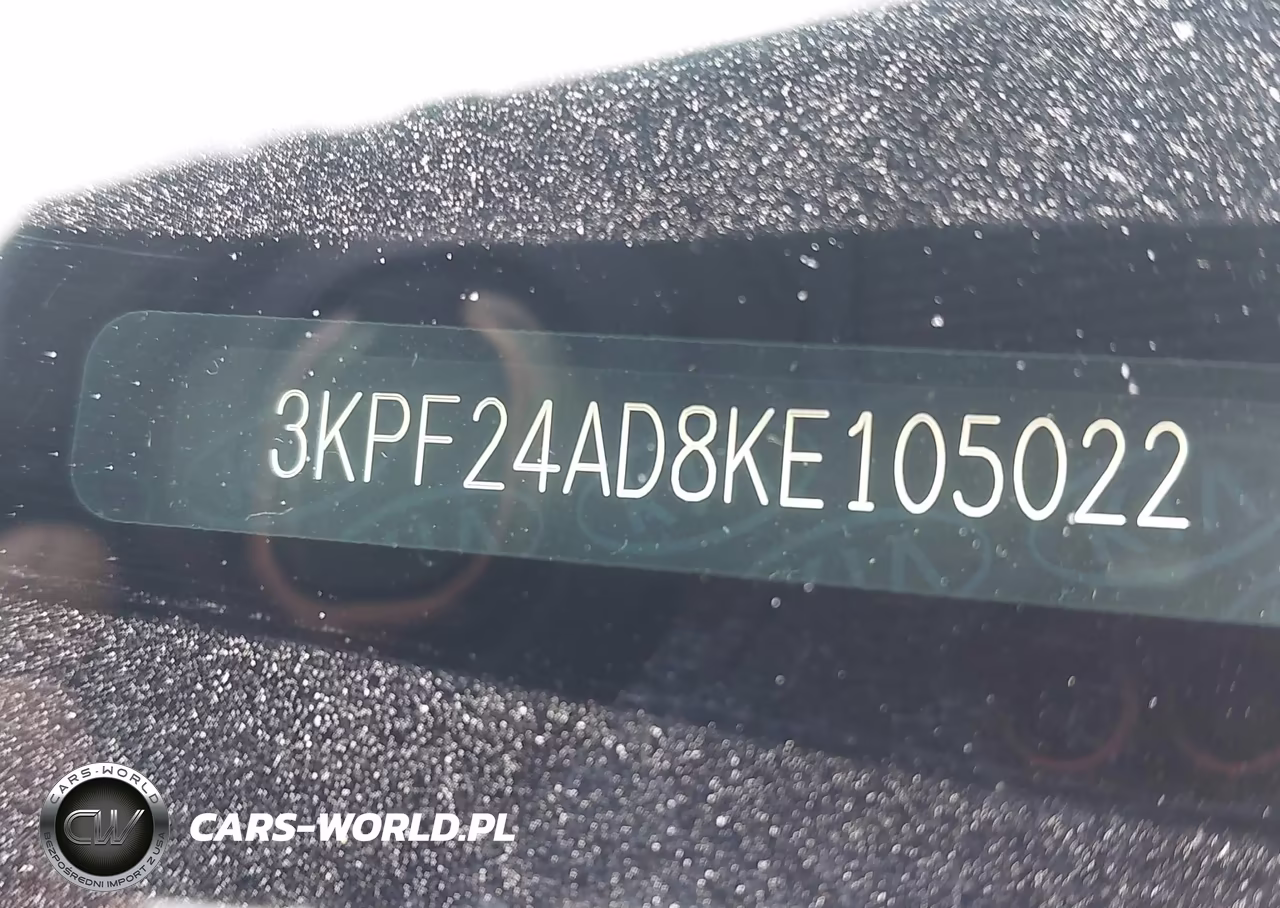 2019 Kia Forte Lxs VIN:3KPF24AD8KE105022 - 9