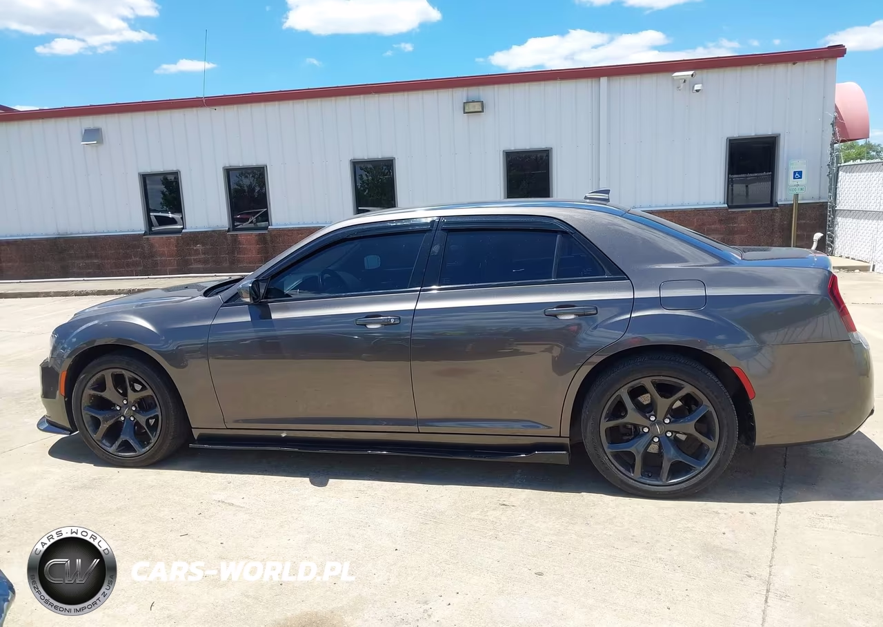 2021 Chrysler 300 300S VIN:2C3CCABG4MH520065 - 14
