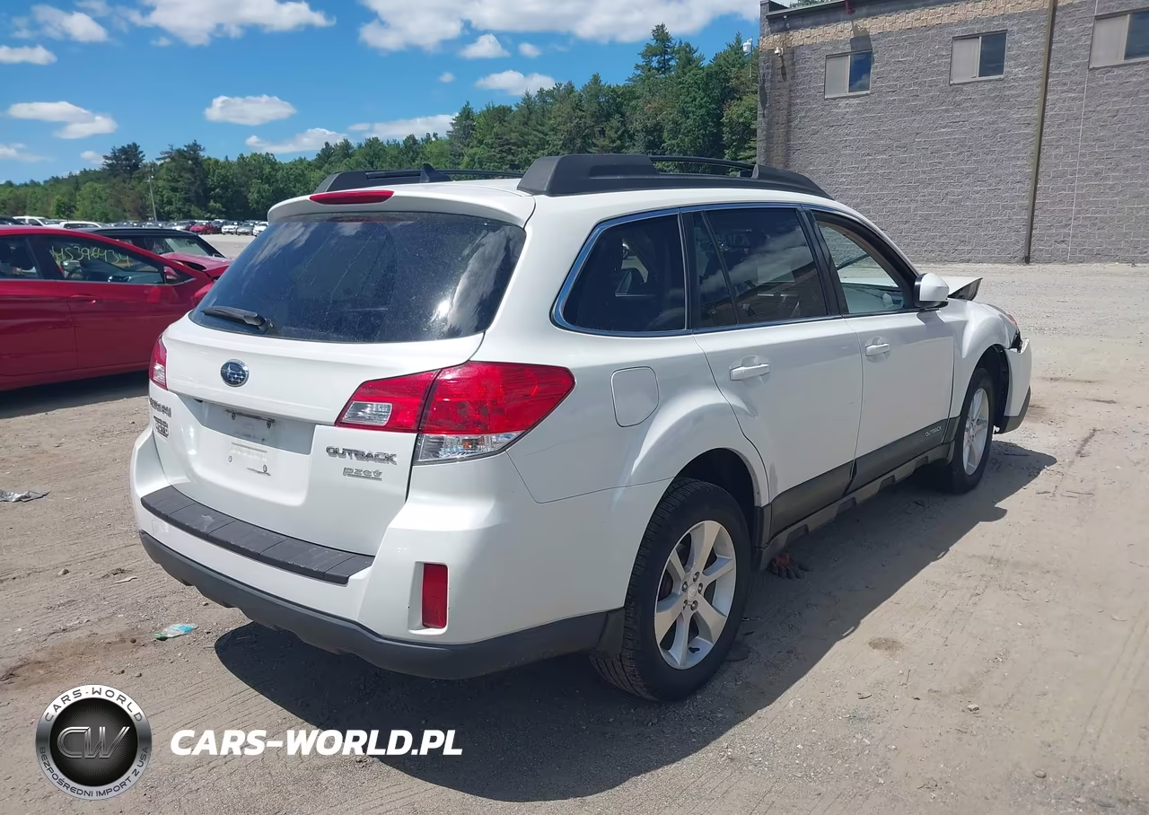 2013 Subaru Outback 2.5I Limited VIN:4S4BRBPC7D3209665 - 4