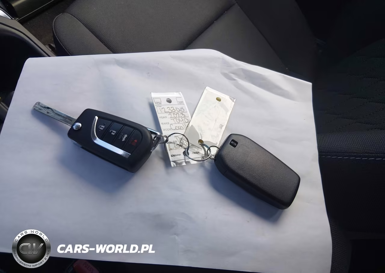 2023 Toyota Corolla Hybrid Le VIN:JTDBCMFE5PJ002664 - 11