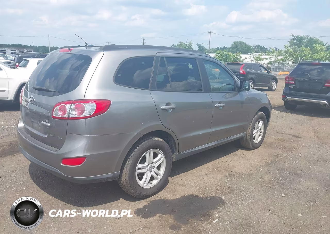 2011 Hyundai Santa Fe Gls VIN:5XYZG3AB2BG010076 - 4