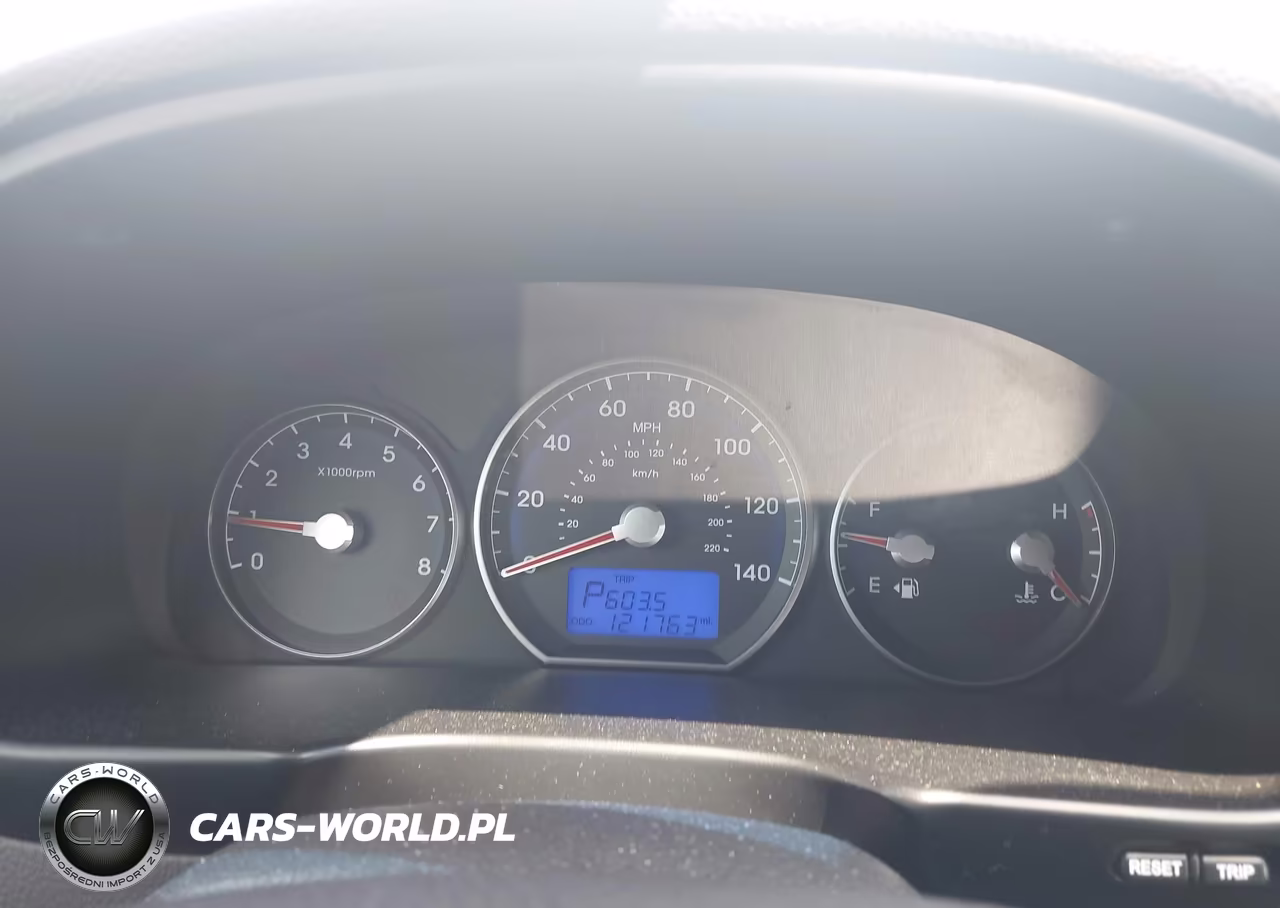 2011 Hyundai Santa Fe Gls VIN:5XYZG3AB2BG010076 - 7
