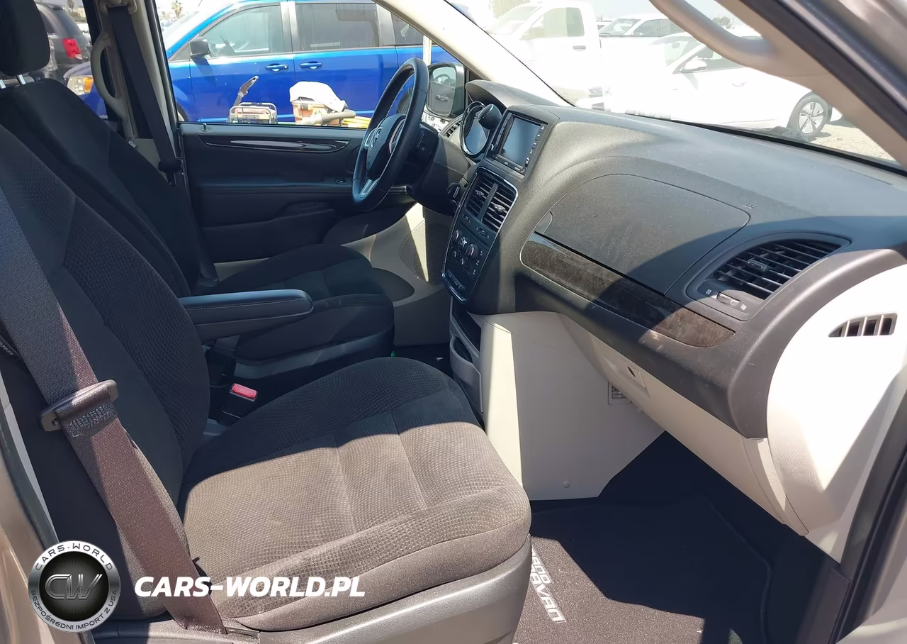 2017 Dodge Grand Caravan Se VIN:2C4RDGBG9HR736533 - 5