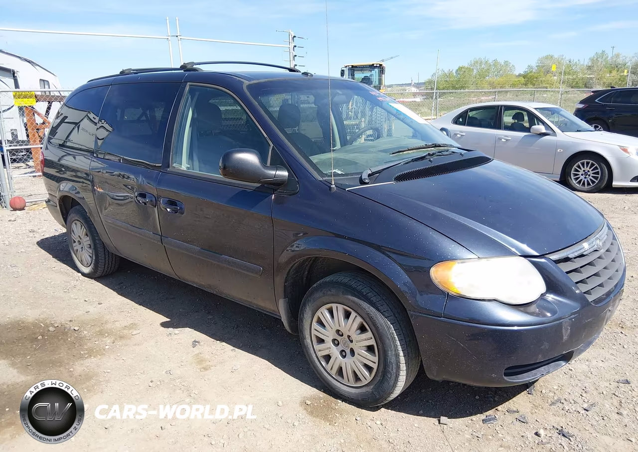 2007 Chrysler Town & Country Lx