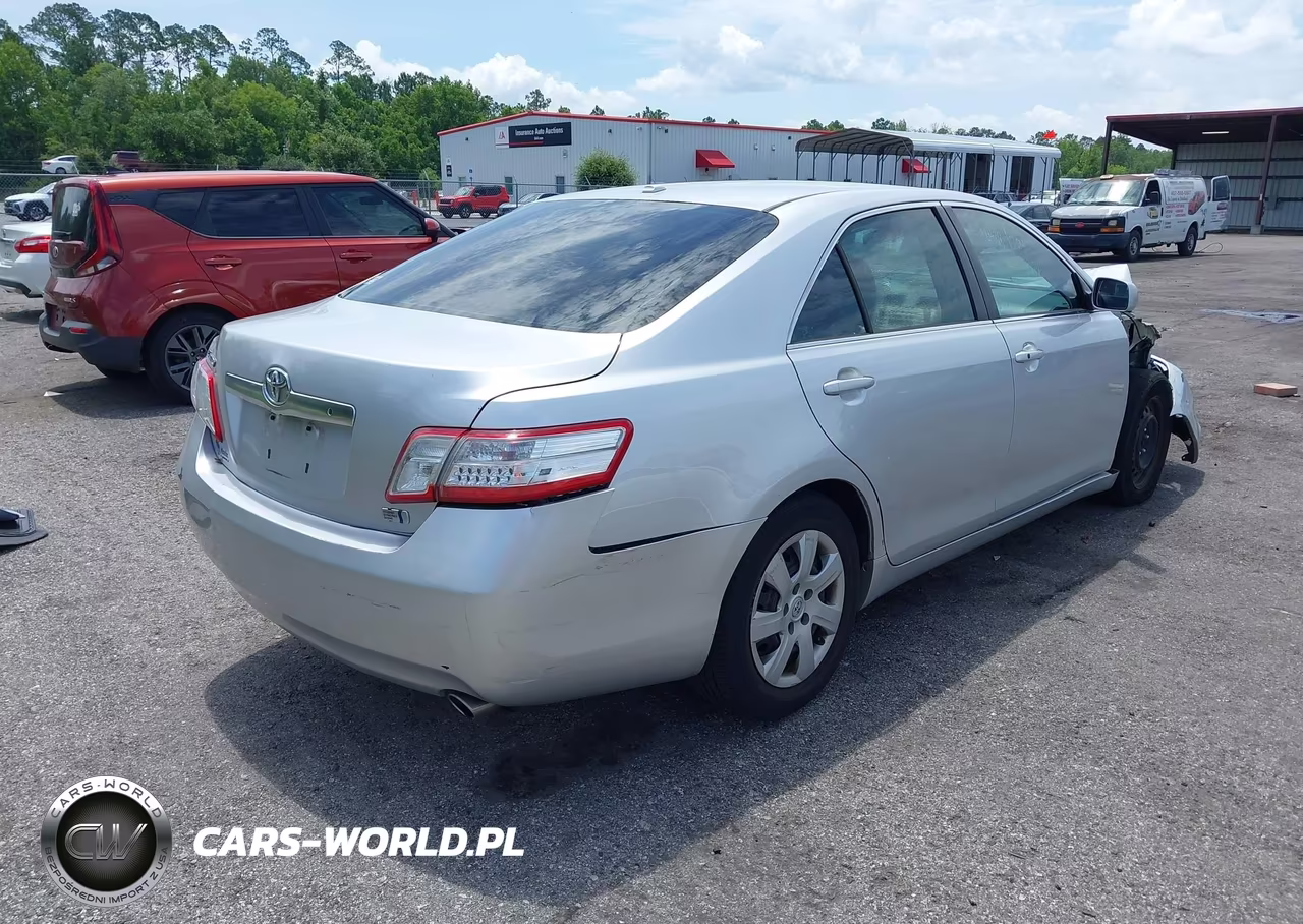 2011 Toyota Camry Hybrid VIN:4T1BB3EK1BU142010 - 4