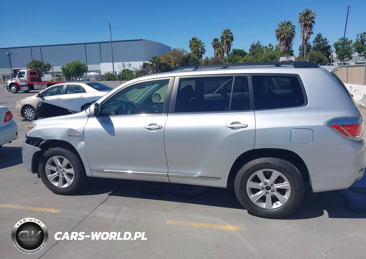 2013 Toyota Highlander Hybrid Base V6 VIN:JTEBC3EH0D2010999 - 14