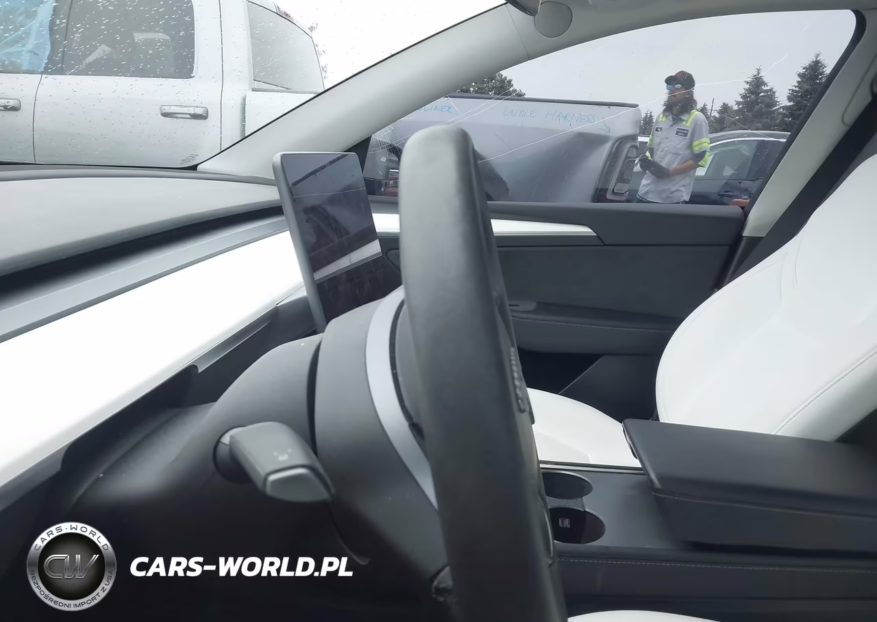 2023 Tesla Model Y Awd-Long Range Dual Motor All-Wheel Drive VIN:7SAYGDEE3PF868339 - 14