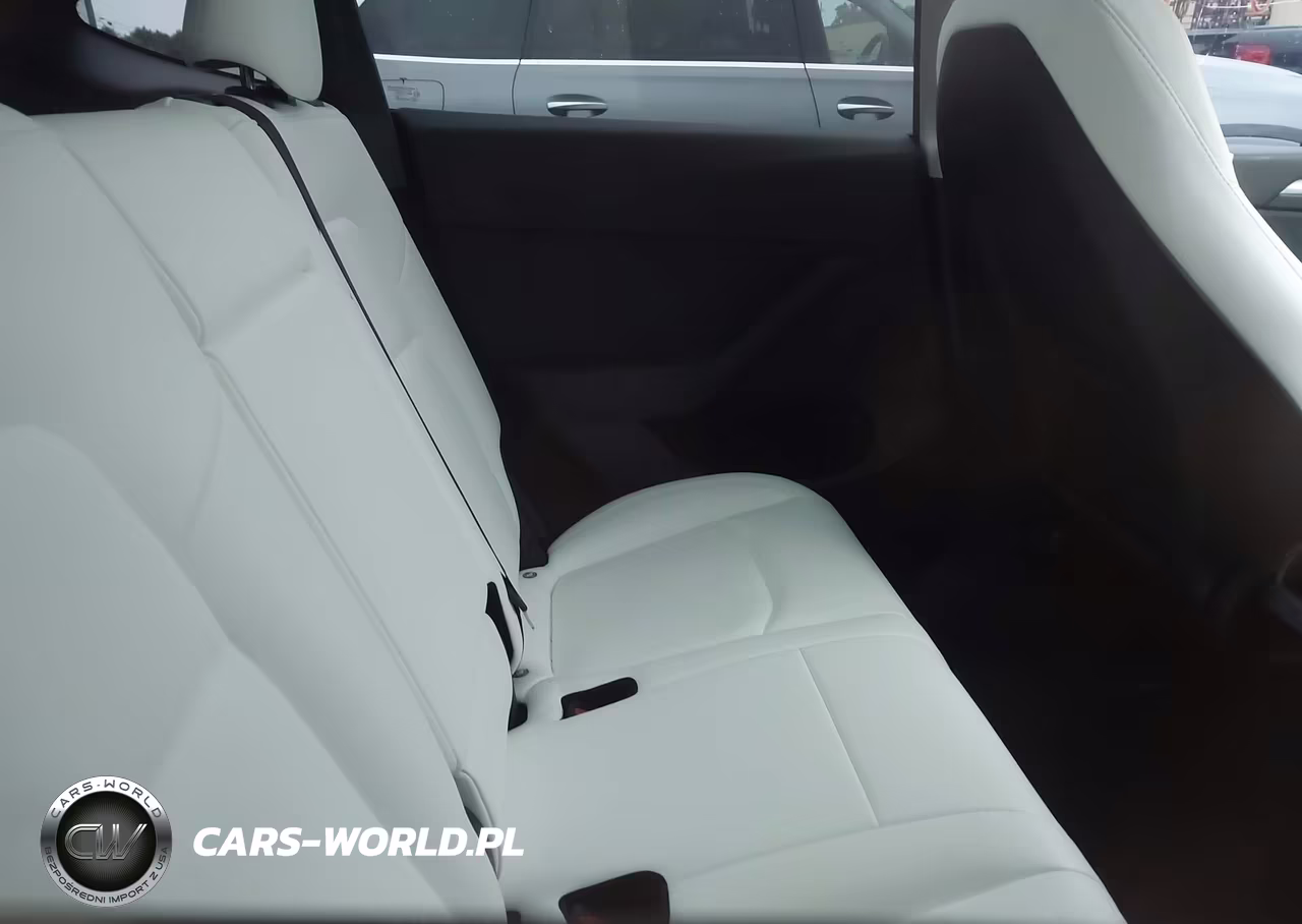 2023 Tesla Model Y Awd-Long Range Dual Motor All-Wheel Drive VIN:7SAYGDEE3PF868339 - 8