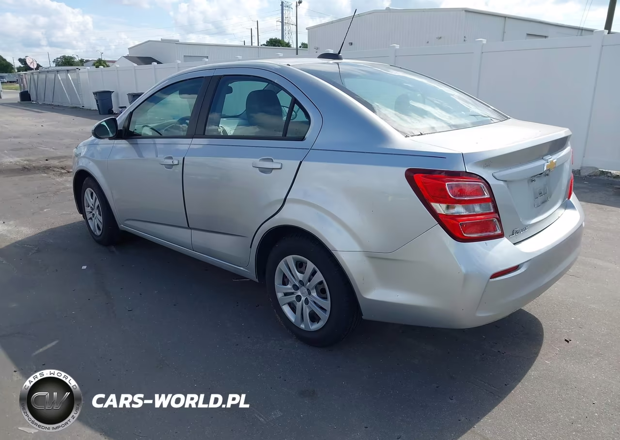 2018 Chevrolet Sonic Ls Auto VIN:1G1JB5SH2J4111649 - 3