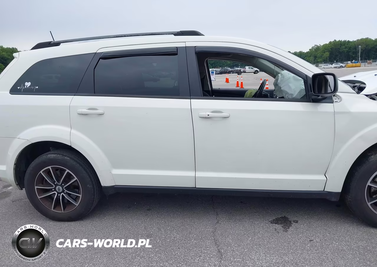 2018 Dodge Journey Se VIN:3C4PDCAB7JT446364 - 14