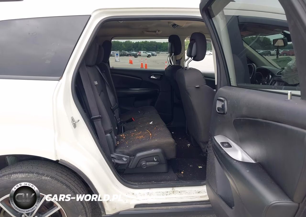 2018 Dodge Journey Se VIN:3C4PDCAB7JT446364 - 8