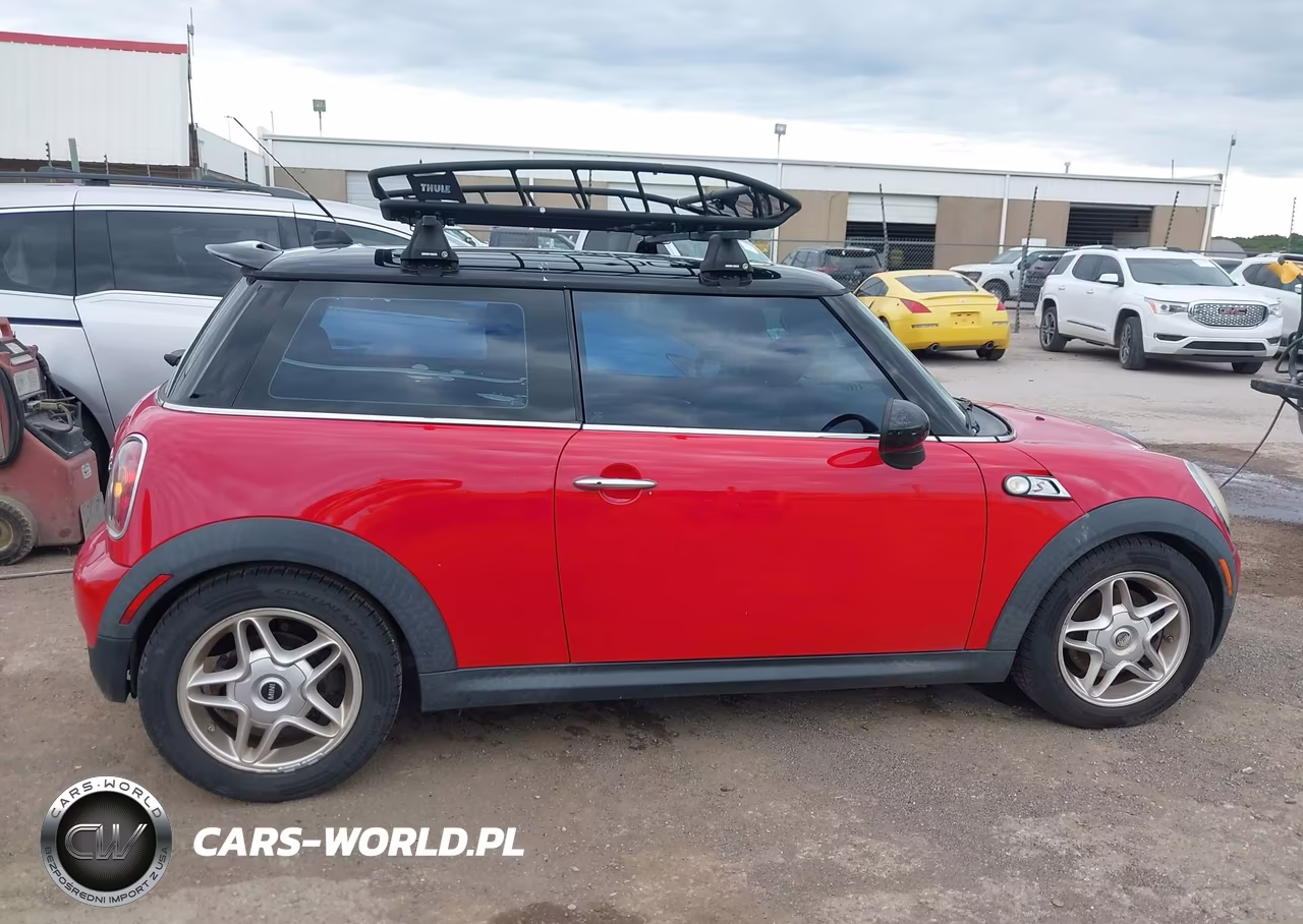 2008 Mini Cooper S VIN:WMWMF73518TT92929 - 13