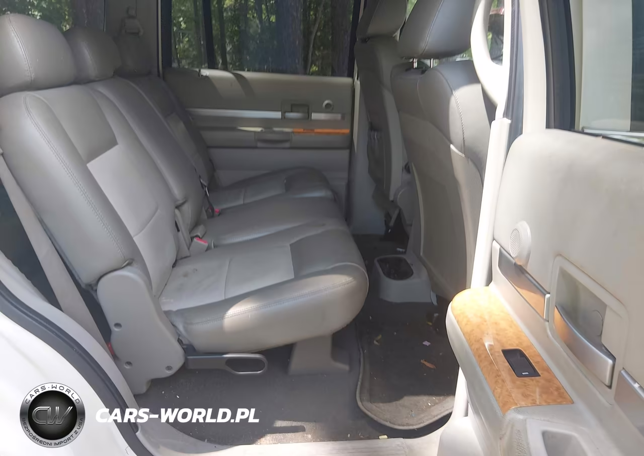 2007 Chrysler Aspen Limited VIN:1A8HW58237F586794 - 8