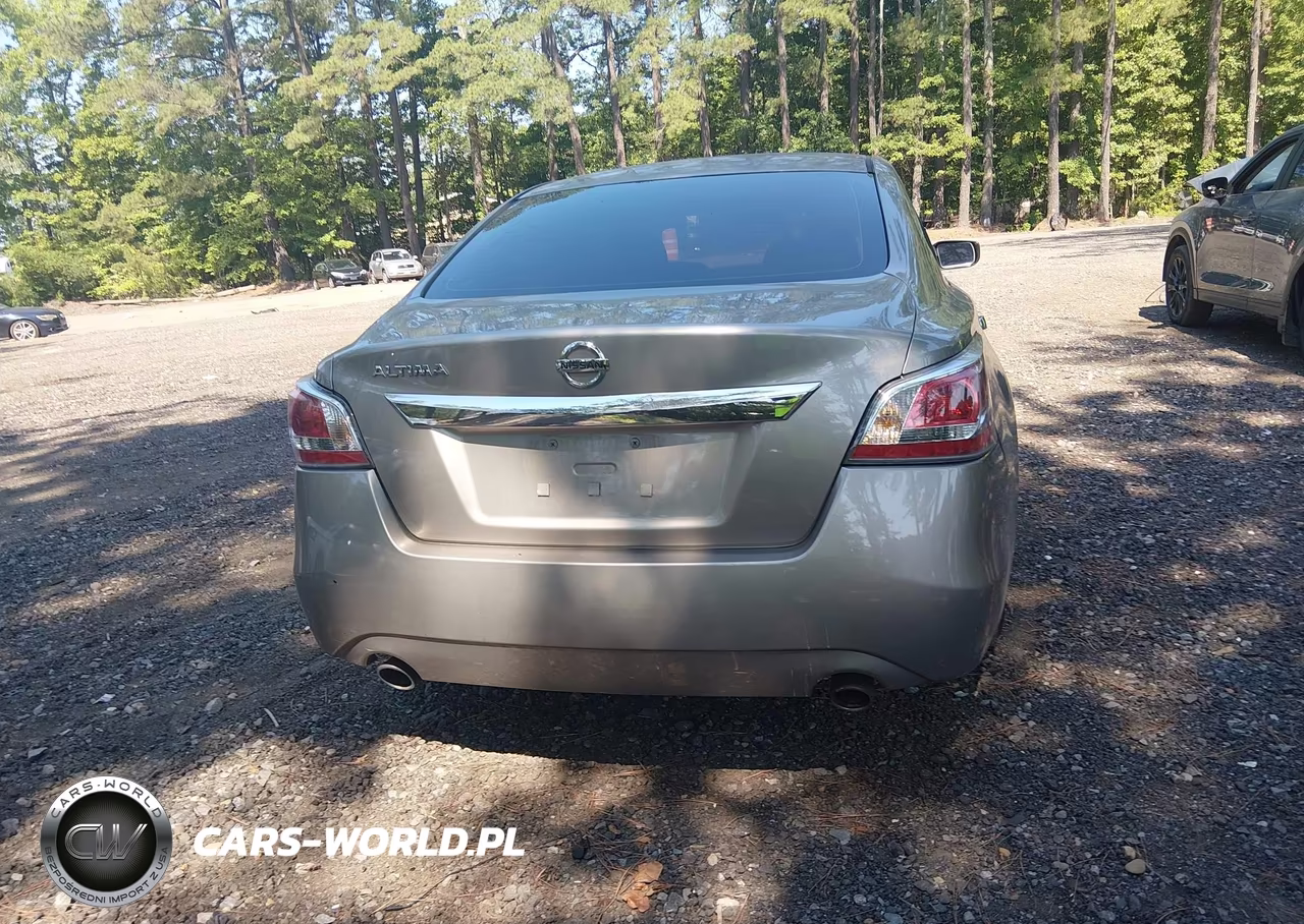 2015 Nissan Altima 2.5 VIN:1N4AL3AP4FC126559 - 15