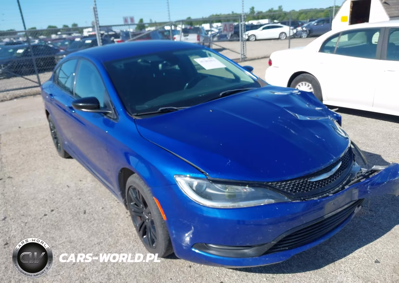2017 Chrysler 200 Touring – zdjęcie 1 z 17