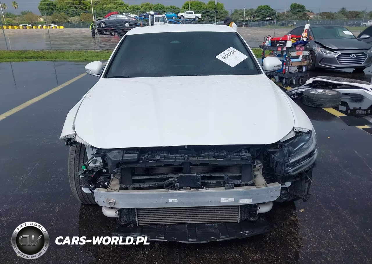 2022 Genesis G70 2.0T Rwd VIN:KMTG34TA8NU093305 - 13
