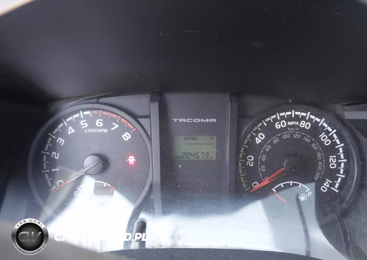 2017 Toyota Tacoma Sr VIN:5TFRX5GN9HX079964 - 7