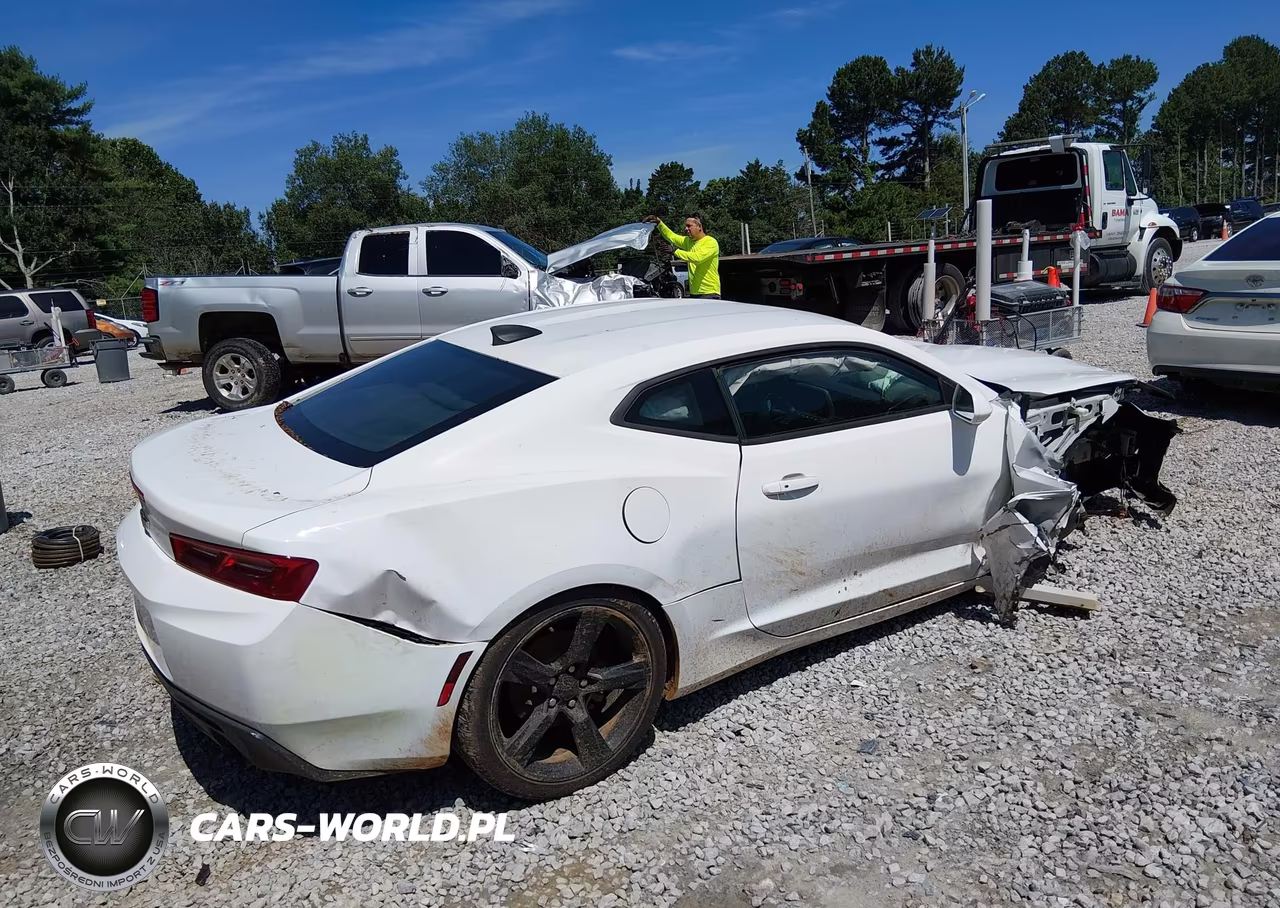 2018 Chevrolet Camaro 1Lt VIN:1G1FB1RX3J0191028 - 4