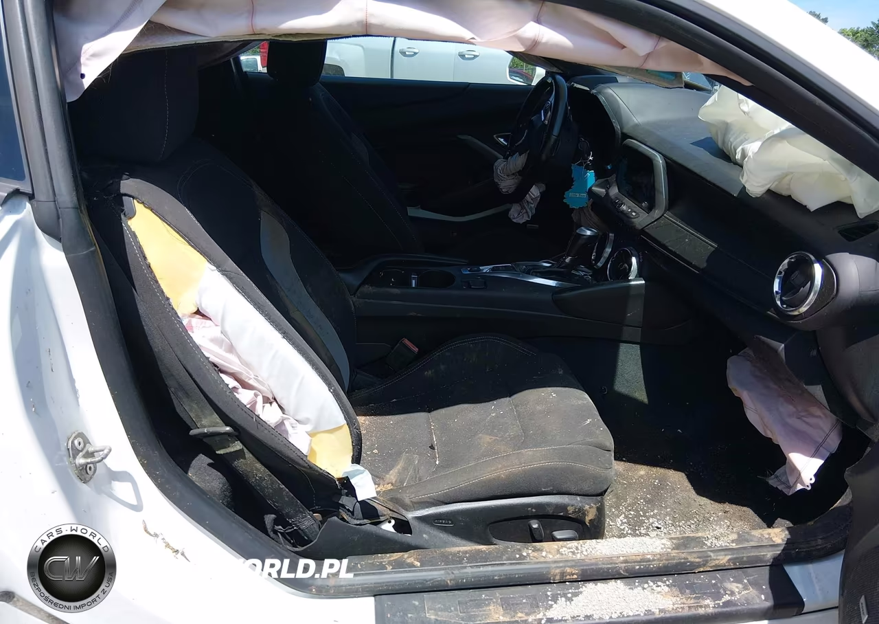 2018 Chevrolet Camaro 1Lt VIN:1G1FB1RX3J0191028 - 5