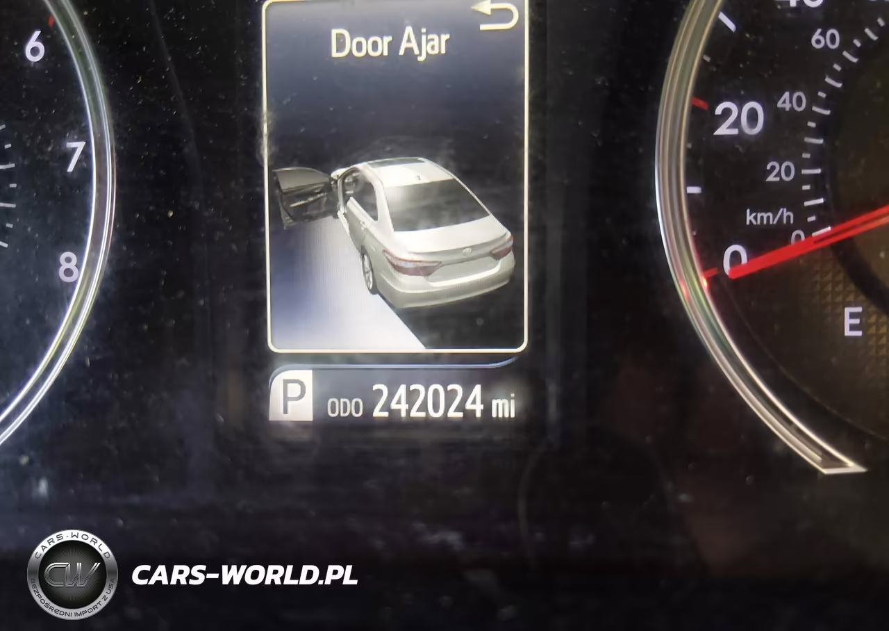 2015 Toyota Camry Xse VIN:4T1BF1FKXFU491857 - 15