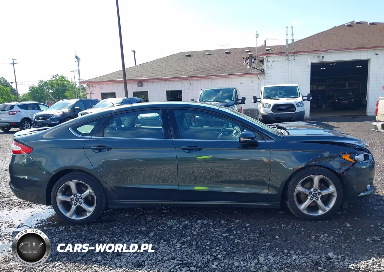 2015 Ford Fusion Se VIN:3FA6P0H99FR179484 - 13