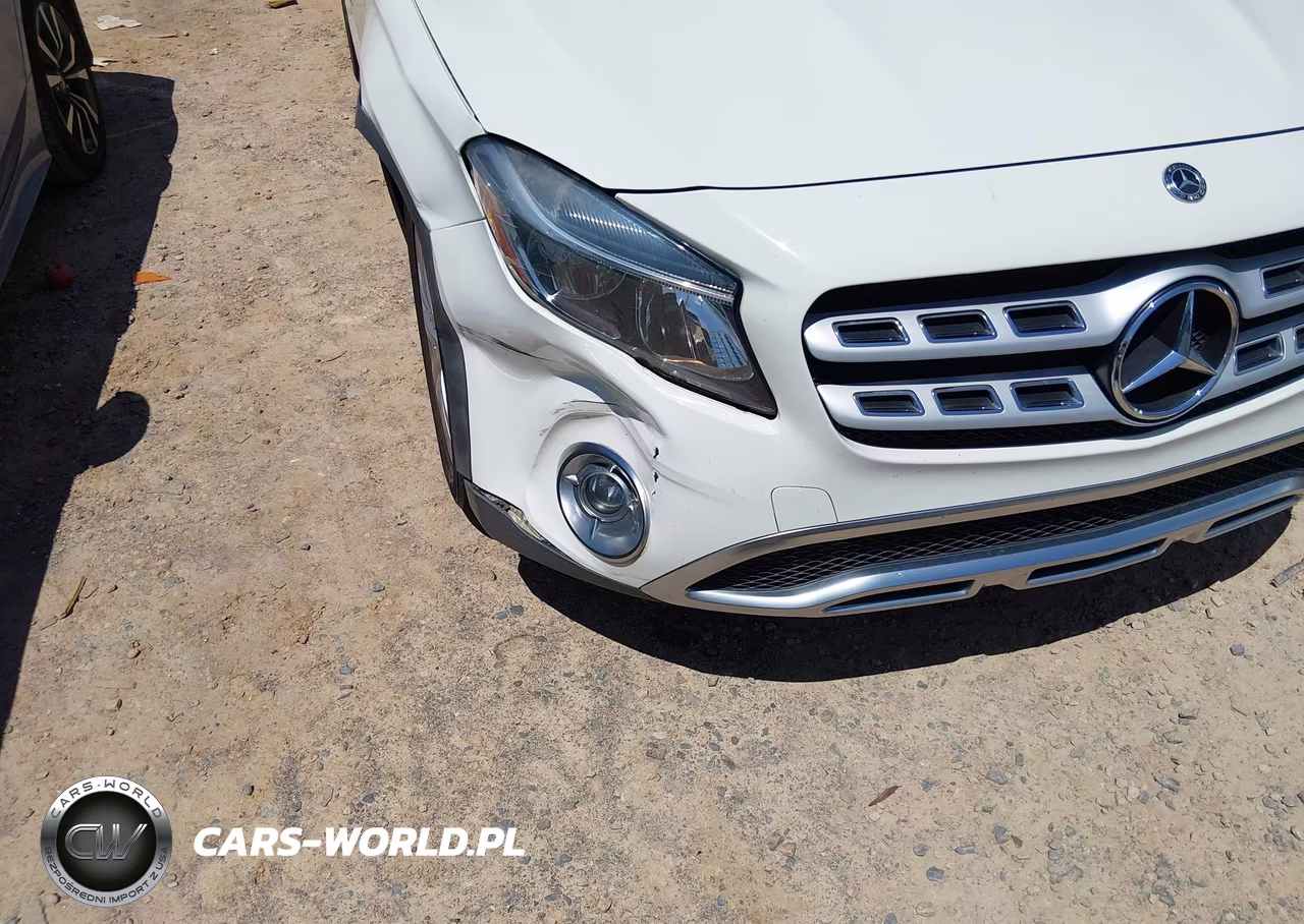 2018 Mercedes-Benz Gla 250 4Matic VIN:WDCTG4GB2JJ421683 - 17