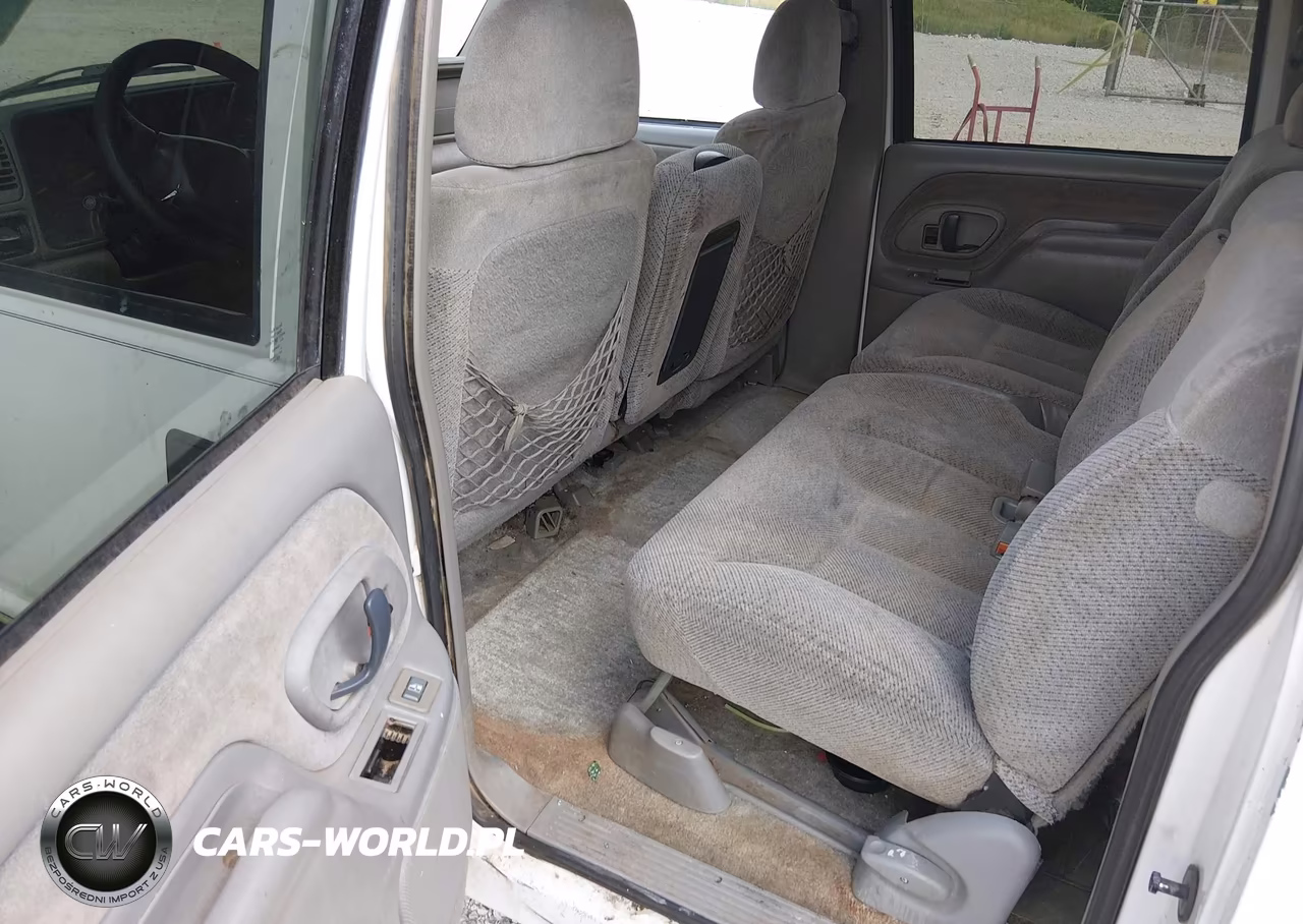 1999 Chevrolet Suburban Lt VIN:3GNEC16R0XG237433 - 8