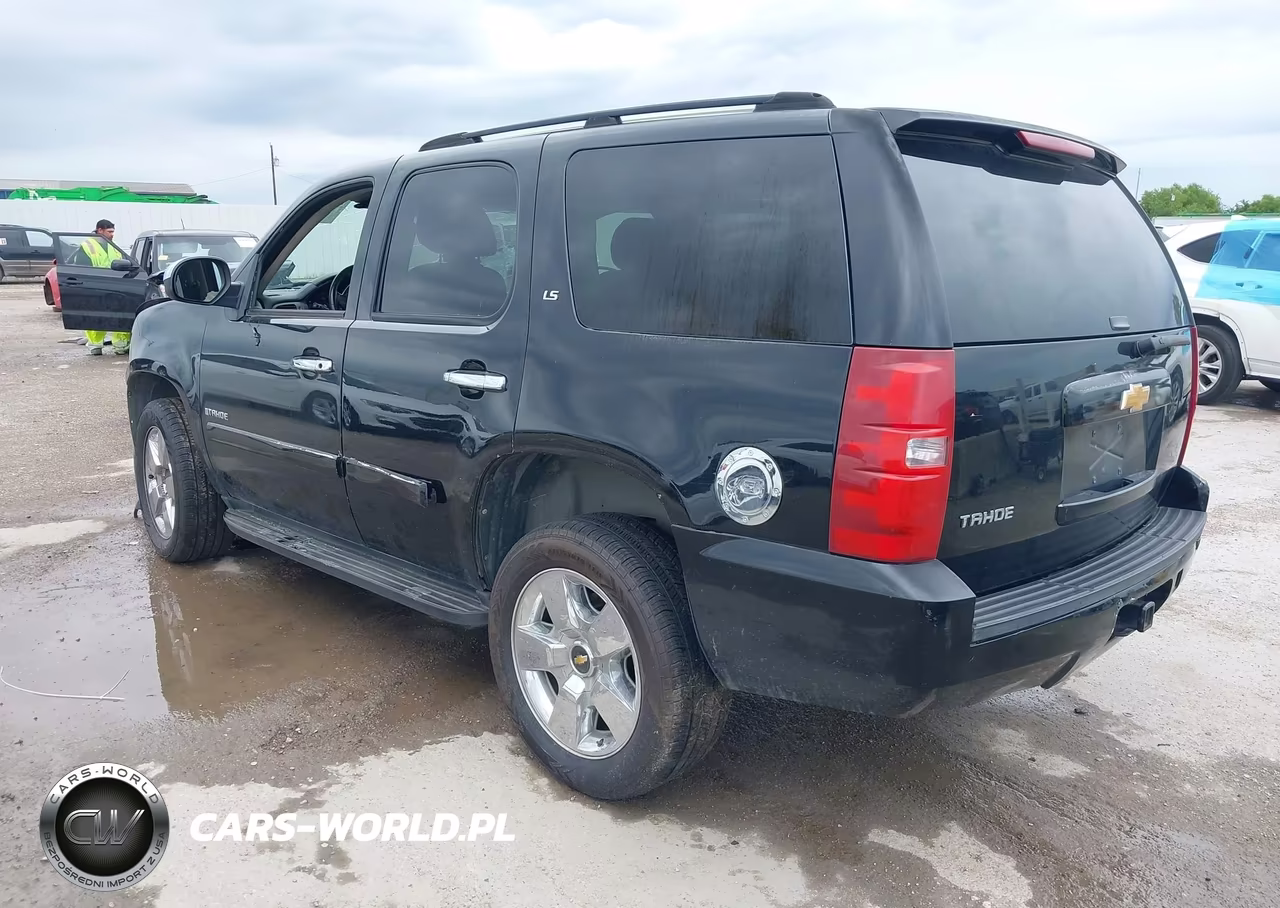 2007 Chevrolet Tahoe Ls VIN:1GNFC13097R222083 - 3