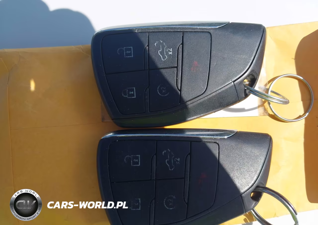 2022 Chevrolet Silverado 1500 VIN:3GCUDGED0NG565684 - 11