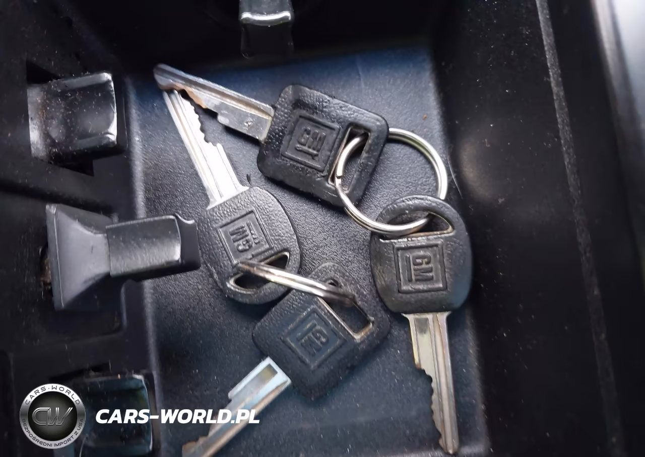 1985 Chevrolet Corvette VIN:1G1YY078XF5123820 - 11