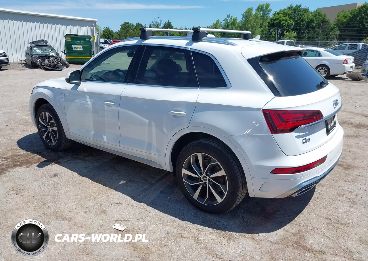 2024 Audi Q5 Premium Plus 45 Tfsi S Line Quattro VIN:WA1EAAFYXR2034335 - 3