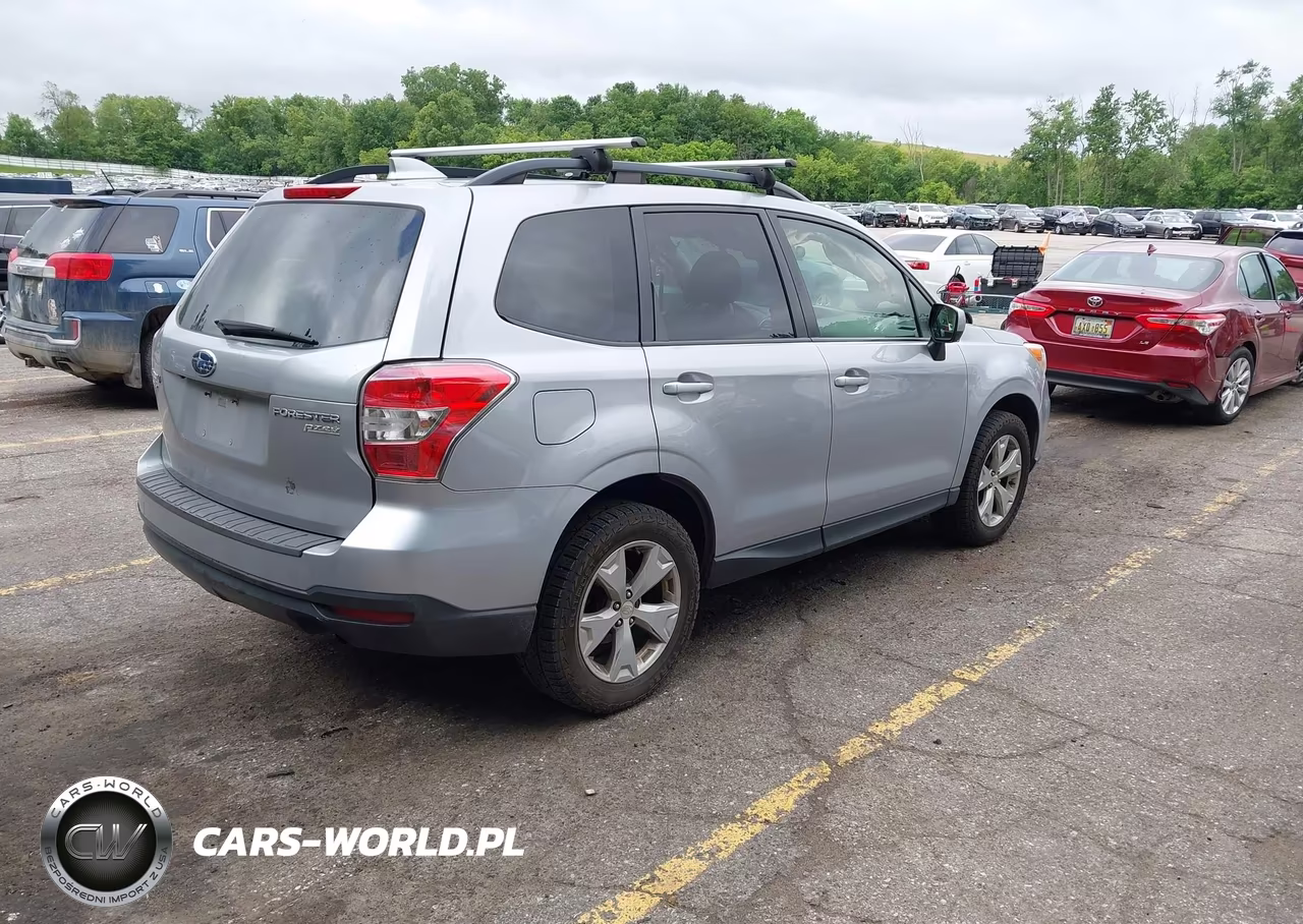 2016 Subaru Forester 2.5I Premium VIN:JF2SJADC8GH522615 - 4