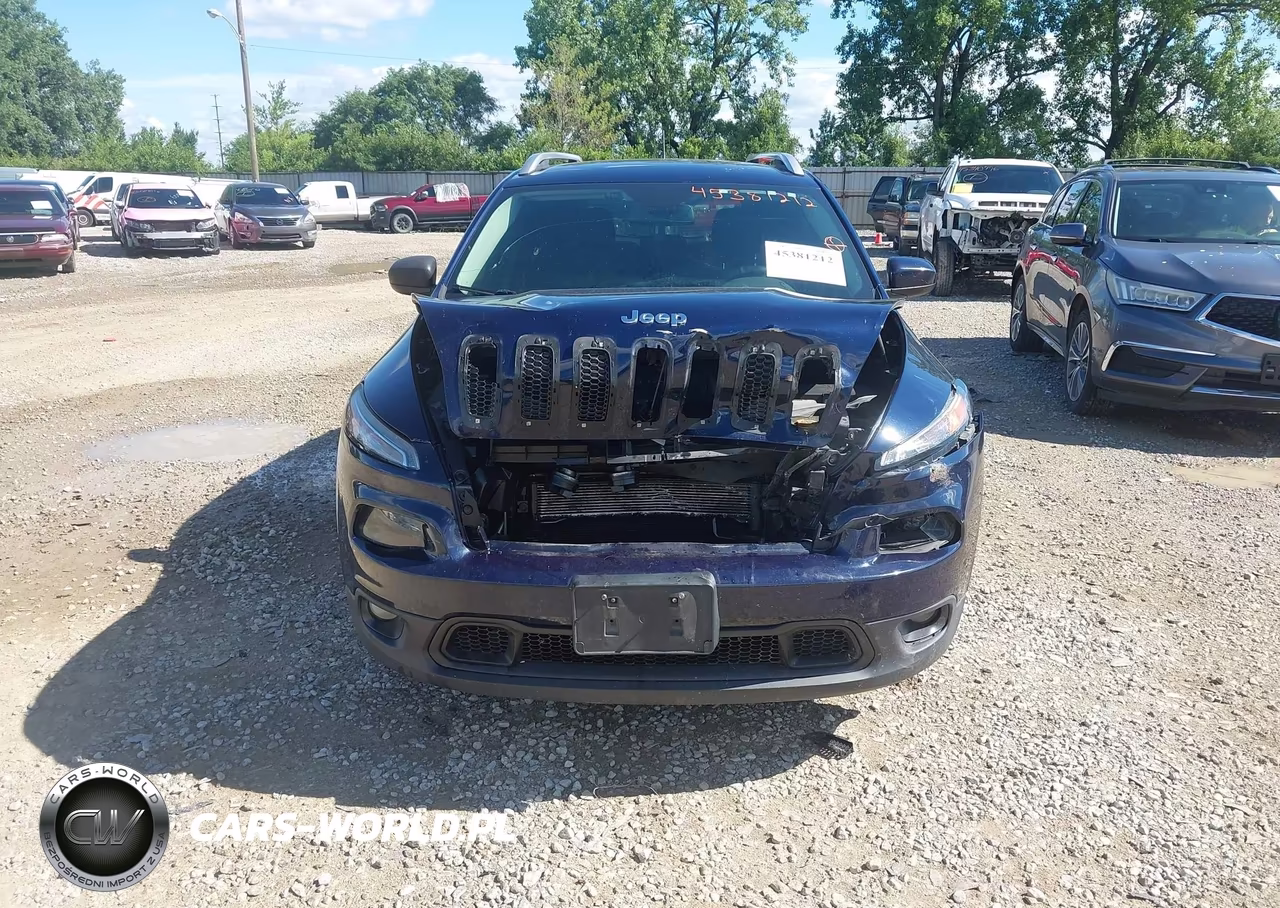 2015 Jeep Cherokee Latitude VIN:1C4PJLCB0FW683639 - 12