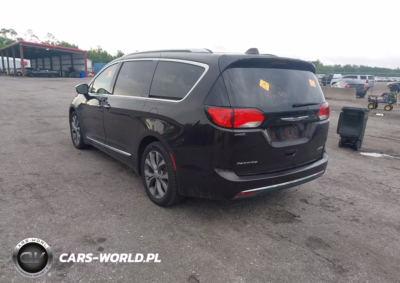 2019 Chrysler Pacifica Limited VIN:2C4RC1GG0KR507870 - 3