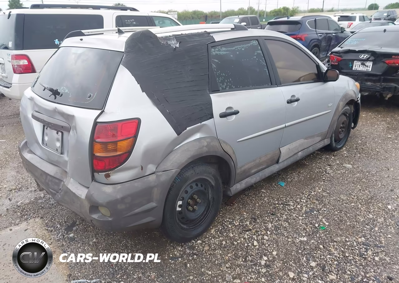 2008 Pontiac Vibe VIN:5Y2SL65848Z402113 - 4