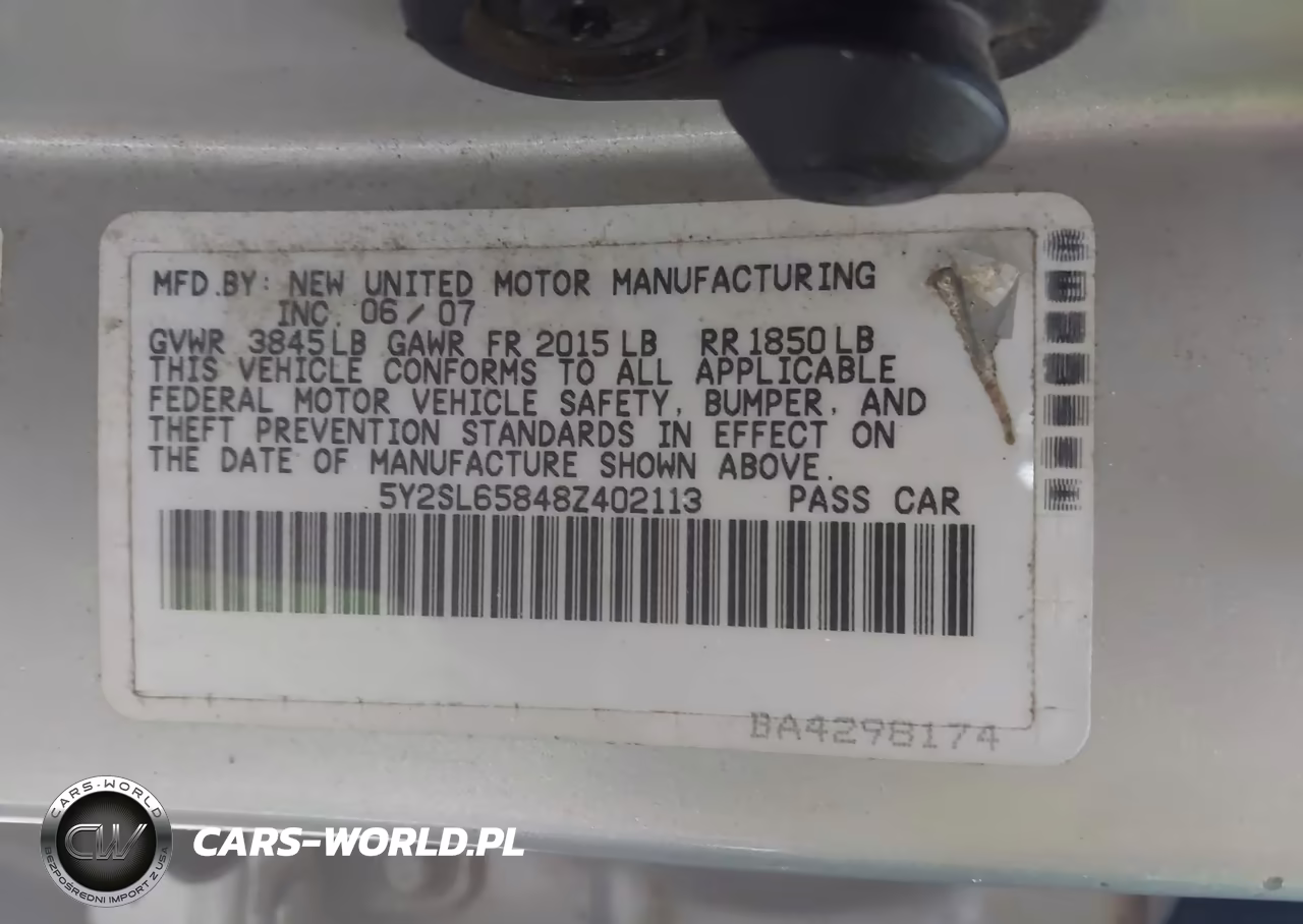 2008 Pontiac Vibe VIN:5Y2SL65848Z402113 - 9