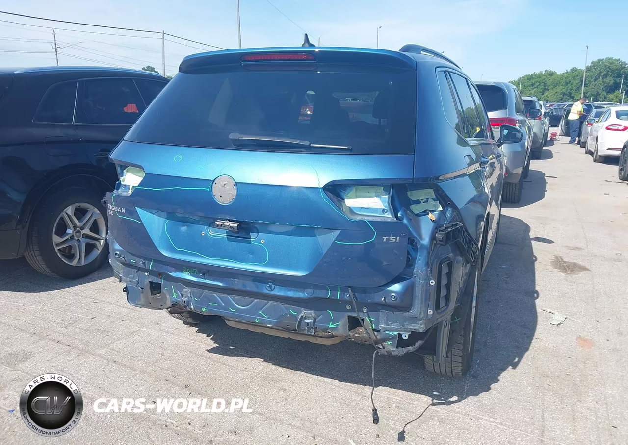 2018 Volkswagen Tiguan 2.0T Se-2.0T Sel VIN:3VV3B7AX2JM109796 - 4