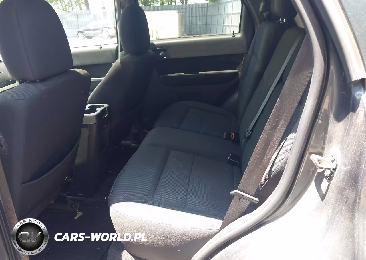 2009 Ford Escape Xlt VIN:1FMCU93GX9KA07601 - 8