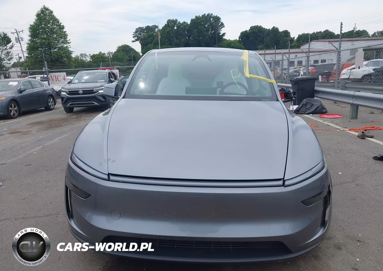 2026 Tesla Model Y All-Wheel Drive-Long Range Launch Series-Premium All-Wheel Drive VIN:7SAYGDEE3TA457871 - 11