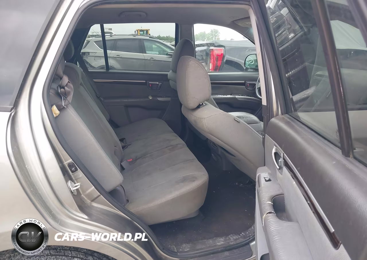 2011 Hyundai Santa Fe Gls VIN:5XYZG3AB4BG058355 - 8