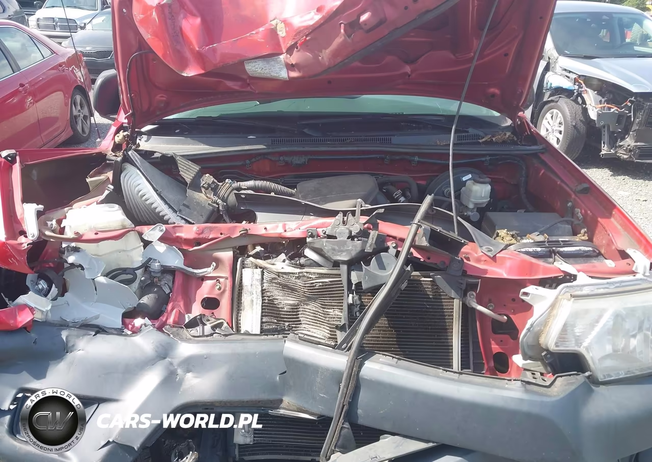 2015 Toyota Tacoma VIN:5TFUX4EN4FX033334 - 10