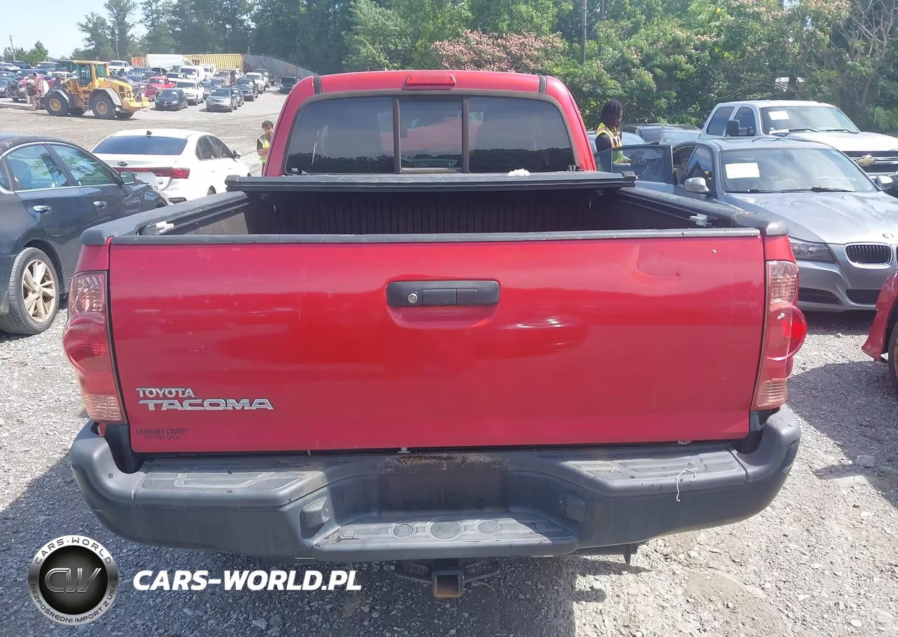 2015 Toyota Tacoma VIN:5TFUX4EN4FX033334 - 16