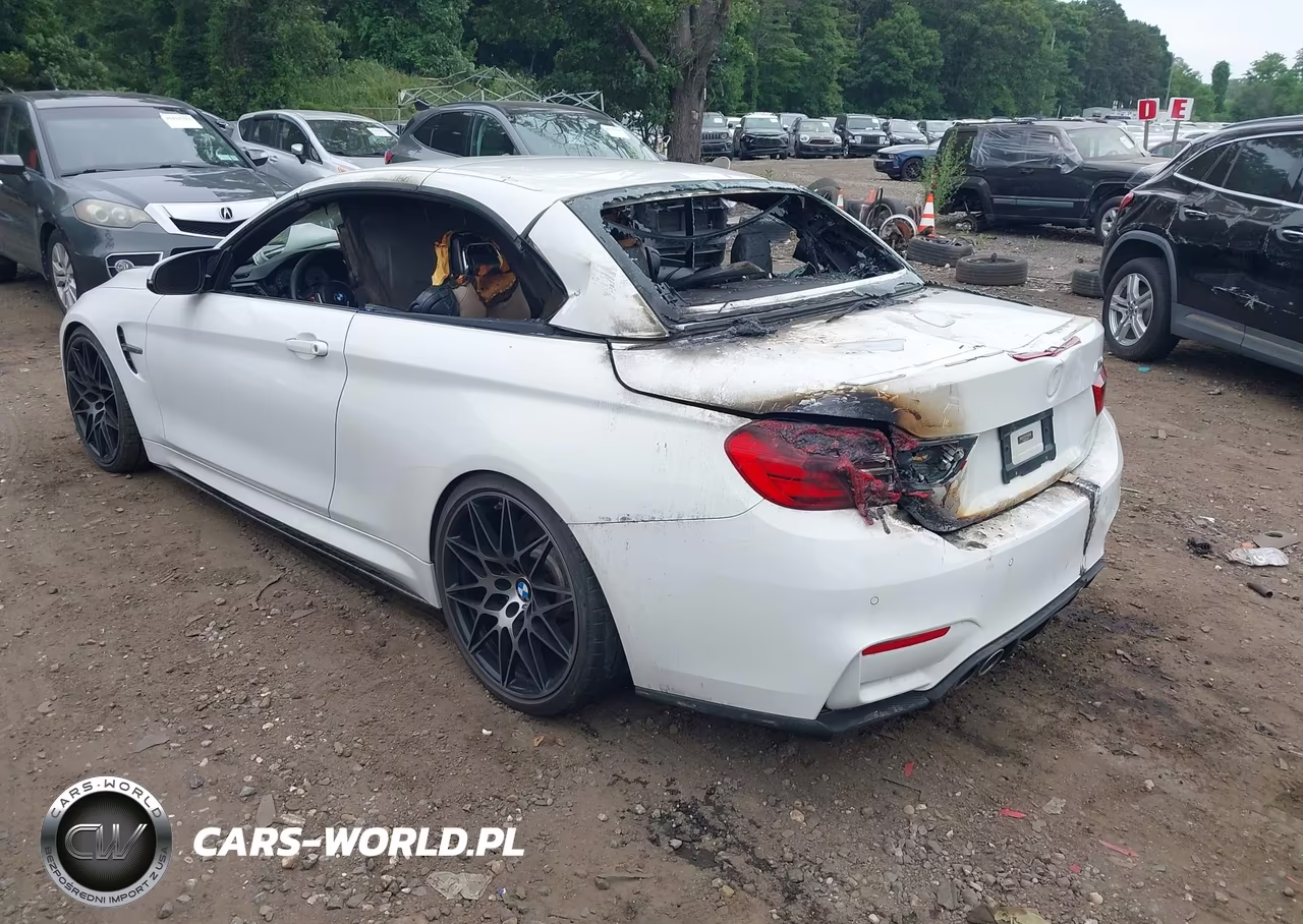 2015 BMW M4 VIN:WBS3U9C52FP968218 - 3