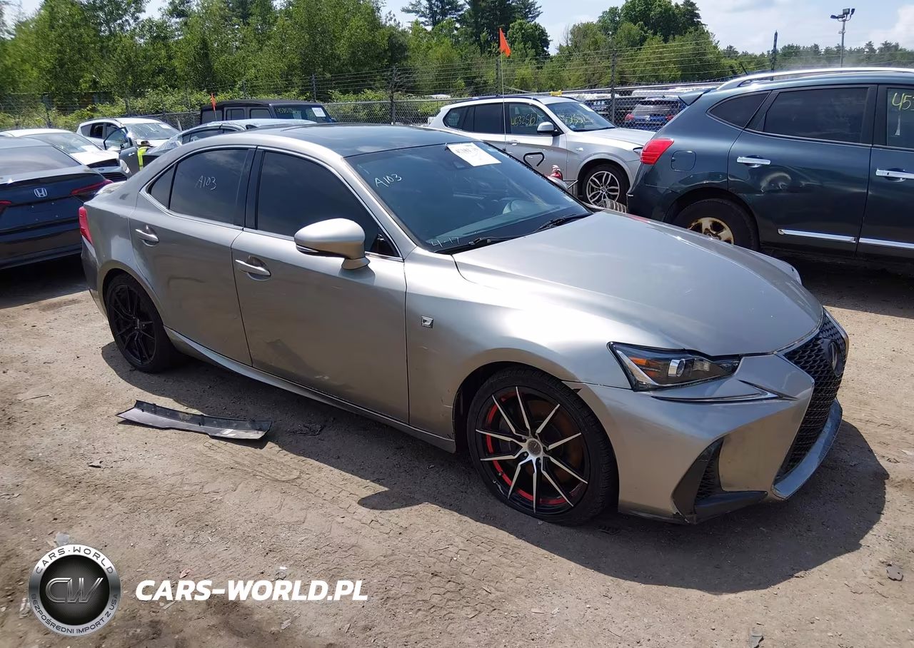 2017 Lexus Is 300 – zdjęcie 1 z 16