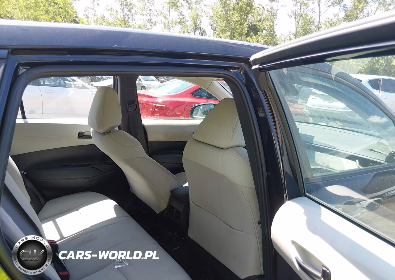 2022 Toyota Corolla Cross L VIN:7MUAAABG6NV004663 - 8