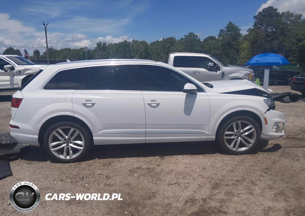 2018 Audi Q7 3.0T Premium VIN:WA1VAAF72JD020249 - 13