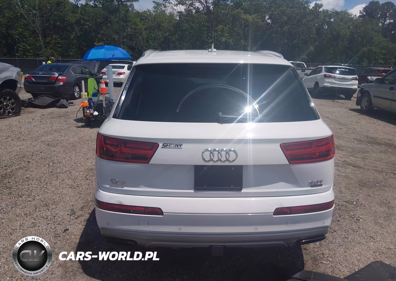 2018 Audi Q7 3.0T Premium VIN:WA1VAAF72JD020249 - 16