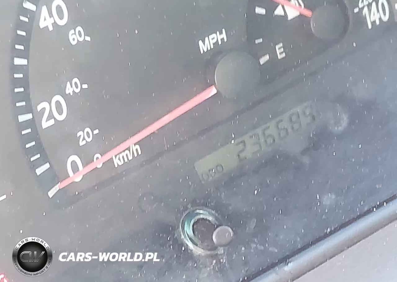 2004 Toyota Camry Le VIN:4T1BE32K74U900558 - 14